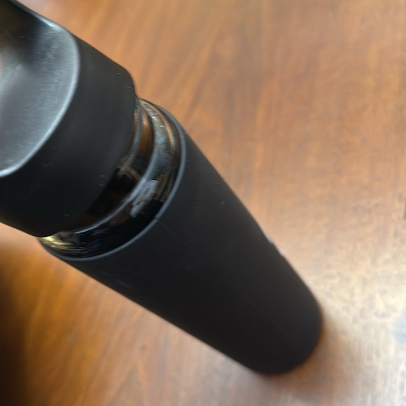 Peloton Glass Water Bottle 16 oz water bottle - Picture 11 of 11